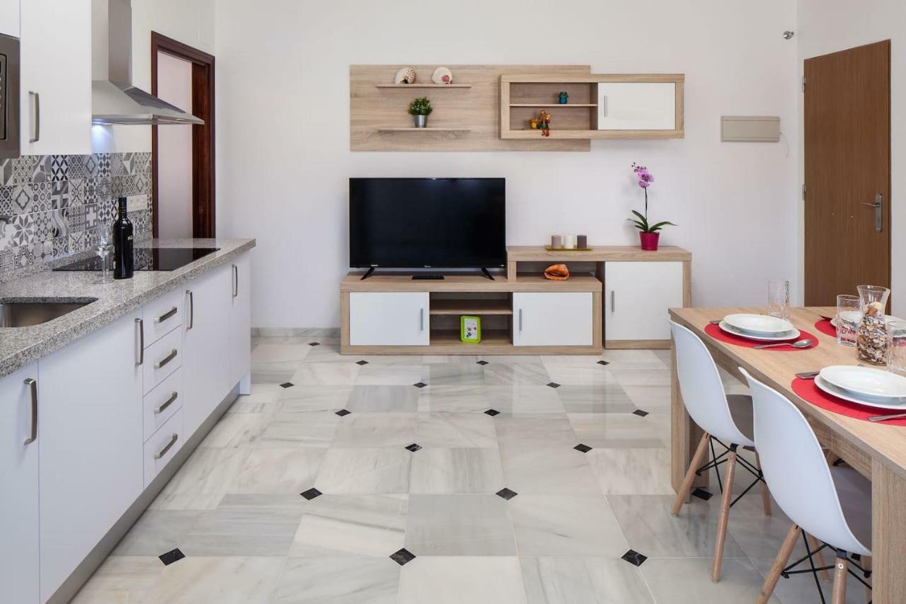 Wintowinrentals All Comforts Malaga Center Bagian luar foto